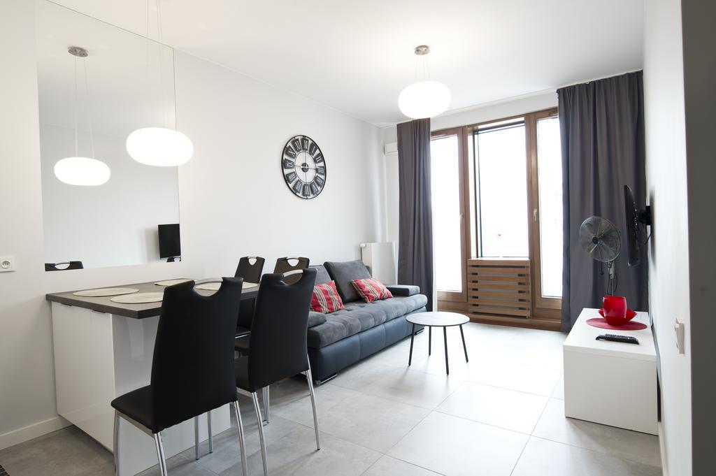 Goodnight Warsaw Apartments Dzielna 72 Екстериор снимка