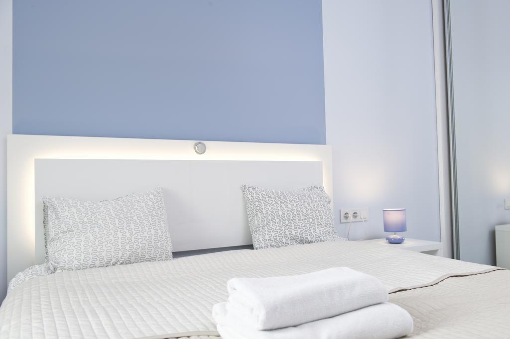 Goodnight Warsaw Apartments Dzielna 72 Екстериор снимка